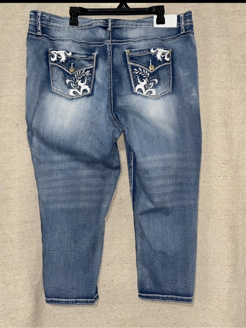 Nolita Mid Rise Capri Embellished Pocket Crystals Bling Jeans Denim Women's 22